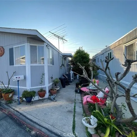 Image 3 - B Street, Los Angeles County, CA 91740, USA - Apartment for sale