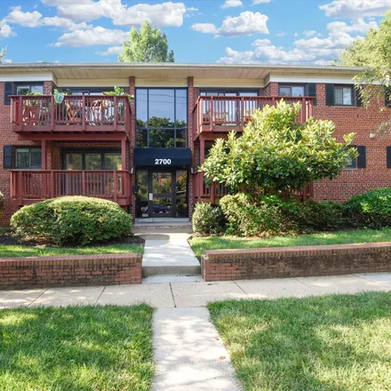 Buy this 2 bed condo on 2700 Dartmouth Road in Chinquapin Village, Alexandria