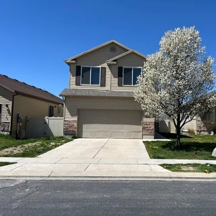 Buy this 4 bed house on 3769 North Tumwater West Drive in Eagle Mountain, UT 84005