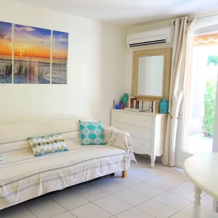 Rent this 1 bed apartment on Boulevard de Provence in 83120 Sainte-Maxime, France