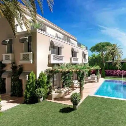 Image 2 - Antibes, Maritime Alps, France - Apartment for sale