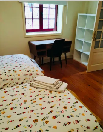Rent this 7 bed room on Constituição in Rua de Antero de Quental, 4200-202 Porto