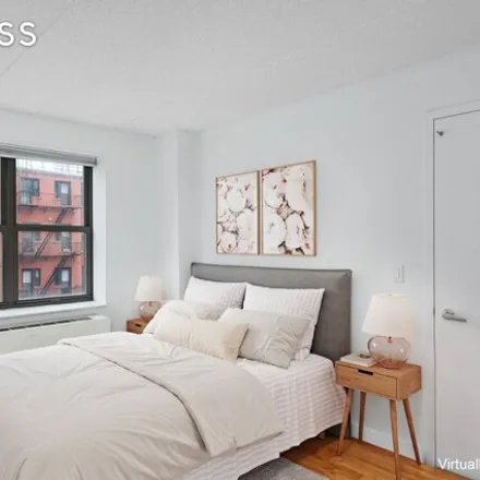 Image 2 - 504 West 47th Street, New York, NY 10036, USA - Condo for sale