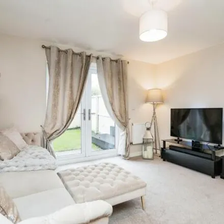 Image 4 - Beaumont Rise, Bolton, BL3 4FT, United Kingdom - Townhouse for sale