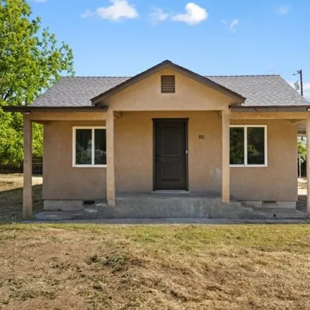 Buy this 3 bed house on 3533 West University Avenue in Fresno County, CA 93722