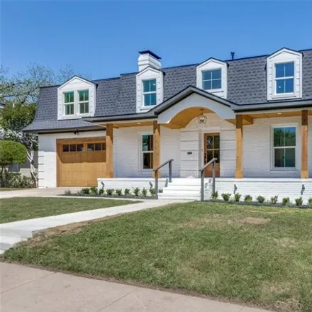 Image 2 - 4320 Pershing Avenue, Fort Worth, TX 76107, USA - House for sale