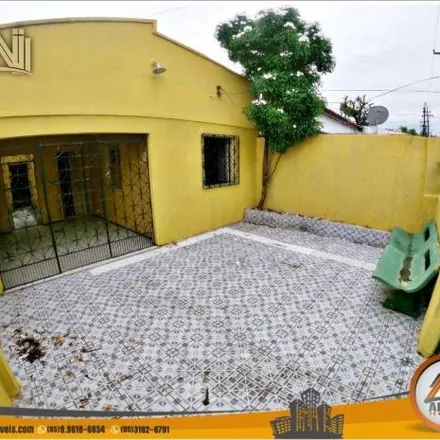 Buy this 4 bed house on Rua Elvira Pinho 500 in Montese, Fortaleza - CE