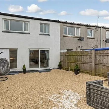 Buy this 3 bed townhouse on 151 Lime Crescent in Cumbernauld, G67 3PH