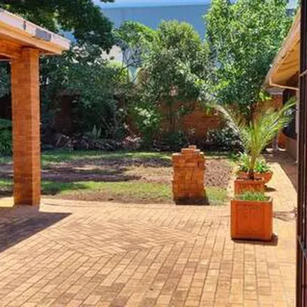 Rent this 7 bed apartment on 153 in Brooklyn, Pretoria