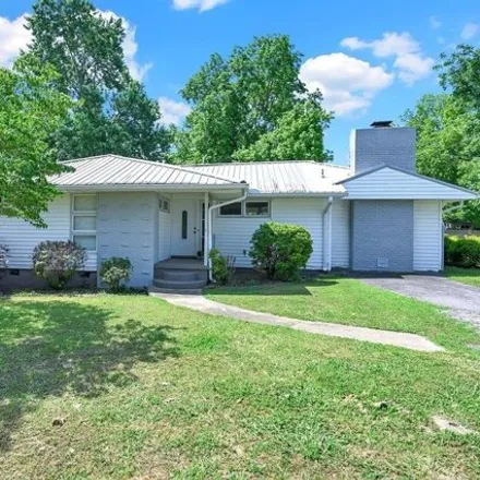 Buy this 3 bed house on 208 14th Street Northeast in Cullman, AL 35055