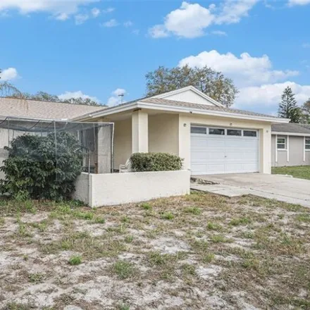 Image 2 - 2538 Southpointe Drive, Pinellas County, FL 34698, USA - House for sale
