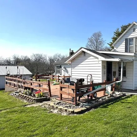 Image 4 - 284 Oliver Street, East Galesburg, Knox County, IL 61430, USA - House for sale