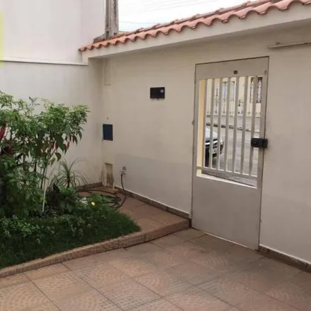 Buy this 3 bed house on Rua Leônida de Goes Vieira in Jardim Icatu II, Votorantim - SP