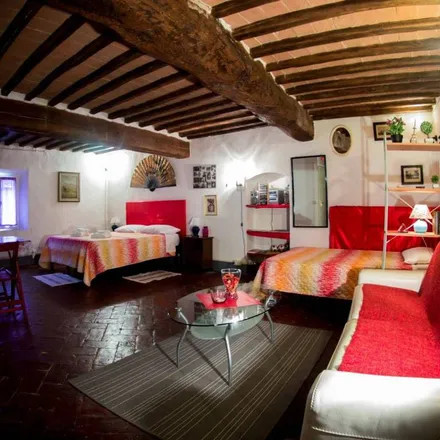 Image 2 - Via dei Pontani 41, 53100 Siena SI, Italy - Apartment for rent