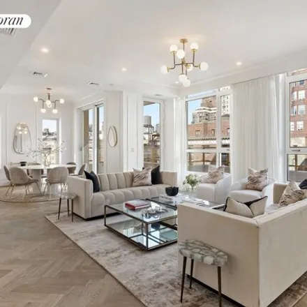 Image 1 - 124 East 86th Street, New York, NY 10028, USA - Condo for sale