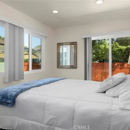 Image 9 - 5014 Sunnyslope Avenue, Los Angeles, CA 91423, USA - Apartment for rent