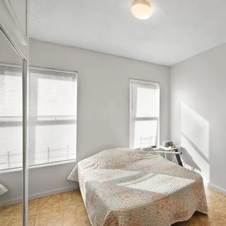 Image 4 - 414 61st Street, New York, NY 11220, USA - Apartment for sale