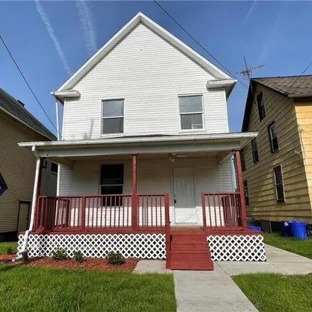 Buy this 3 bed house on 775 East Pearl Street in Lower East Side, New Castle
