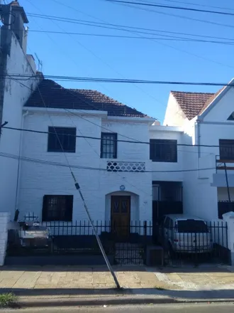 Buy this studio house on Avenida Rivadavia 14589 in Partido de Morón, B1704 ESP Villa Sarmiento