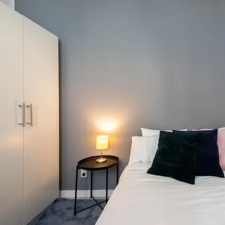Rent this 1 bed room on Madrid in María Zambrano, Plaza del Conde de Barajas