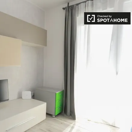 Image 5 - Via Clitumno, 11, 20127 Milan MI, Italy - Apartment for rent