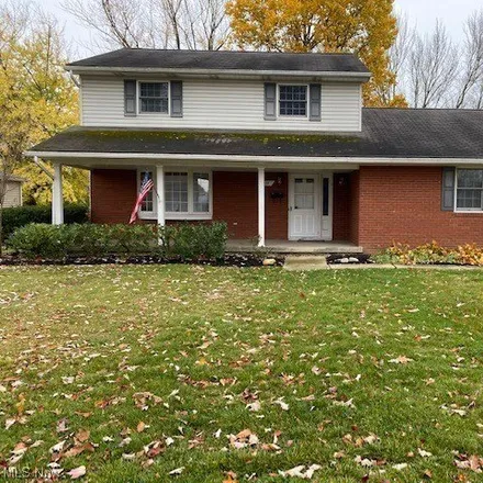 Rent this 3 bed house on 349 Blueberry Drive in Columbiana, Fairfield Township