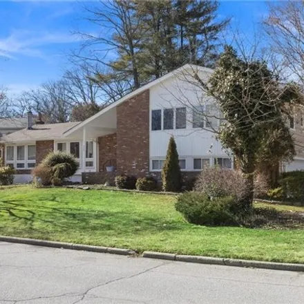 Image 3 - 238 Broadfield Road, Victory Park, City of New Rochelle, NY 10804, USA - House for sale
