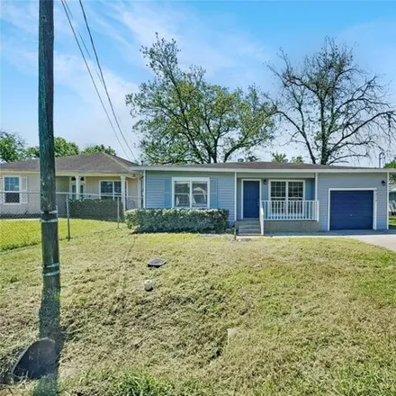 Buy this 5 bed house on 6325 Anderson Street in Texas City, TX 77591