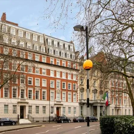 Buy this 3 bed apartment on 5 Grosvenor Square in London, W1K 4BN
