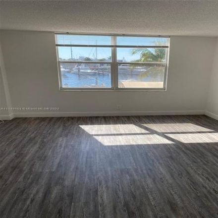 Rent this 2 bed condo on South Side (E lot) in Las Olas Circle, Fort Lauderdale