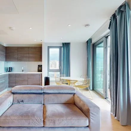 Image 2 - Urbanest St Pancras, 103b Camley Street, London, N1C 4PF, United Kingdom - Apartment for rent