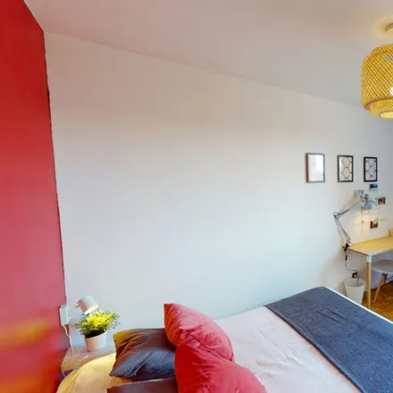 Rent this 4 bed room on 75 Rue Marius Berliet in 69008 Lyon, France