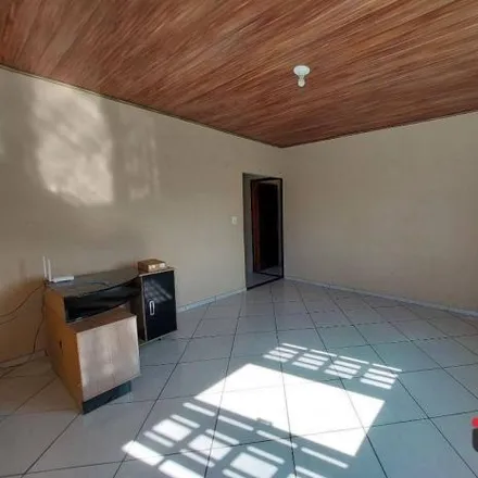 Rent this 4 bed house on Rua Sagita 93 in Jardim Paraíso, Joinville - SC