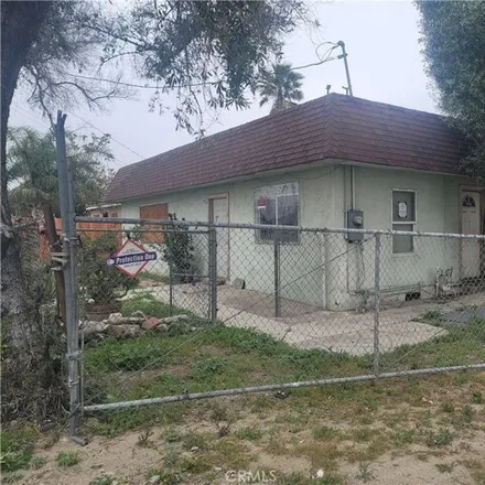Buy this 2 bed house on 10023 Alder Avenue in Bloomington, CA 92316