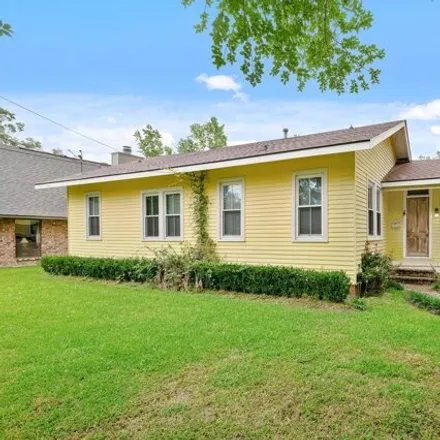 Buy this 3 bed house on 1169 Normandy Drive in Normandy Acres, Baton Rouge