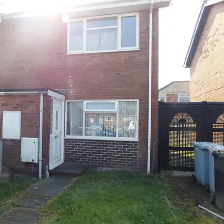 Rent this 2 bed duplex on Broom Street in Crewe, CW1 3LE