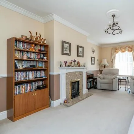 Image 3 - The Spinney, Kirton, PE20 1DE, United Kingdom - House for sale