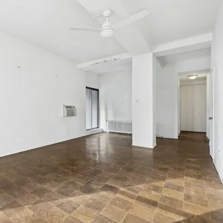 Image 1 - unnamed road, New York, NY, USA - Condo for rent