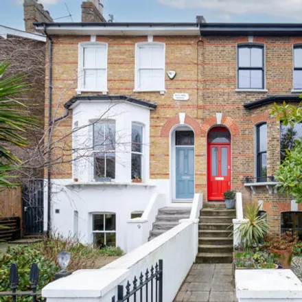 Buy this 4 bed duplex on 9 Crystal Palace Road in London, SE22 9EX
