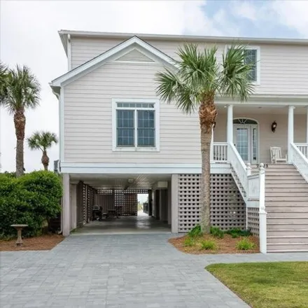 Buy this 6 bed house on 2459 Point Street in Edisto Beach, Colleton County