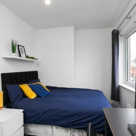 Image 3 - Ashley Avenue, Belfast, BT9 7AJ, United Kingdom - Apartment for rent