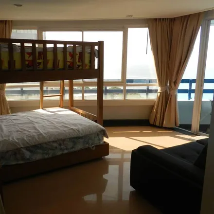 Rent this 3 bed apartment on Muang Pattaya 5 School in Sukhumvit Road, Pattaya City