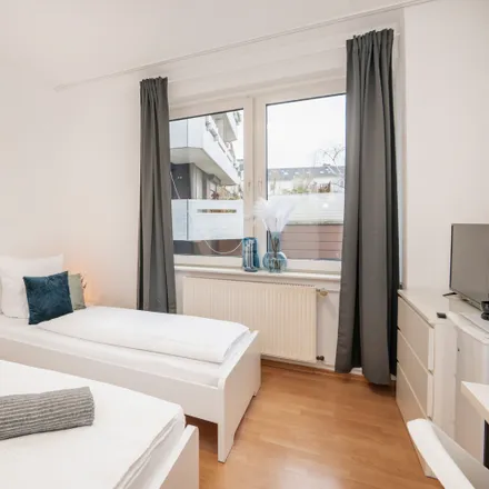 Rent this 2 bed apartment on Lindenhof in Logenstraße 18, 45127 Essen