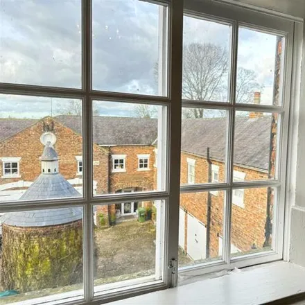 Image 7 - Egglescliffe Church of England Primary School, Butts lane, Egglescliffe, TS16 9BT, United Kingdom - Apartment for sale