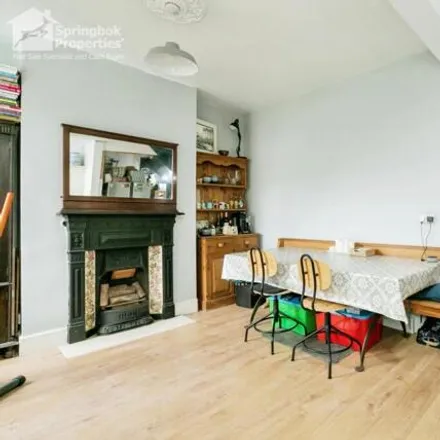 Image 6 - Cliftonville Road, St Leonards, TN38 8AG, United Kingdom - Townhouse for sale