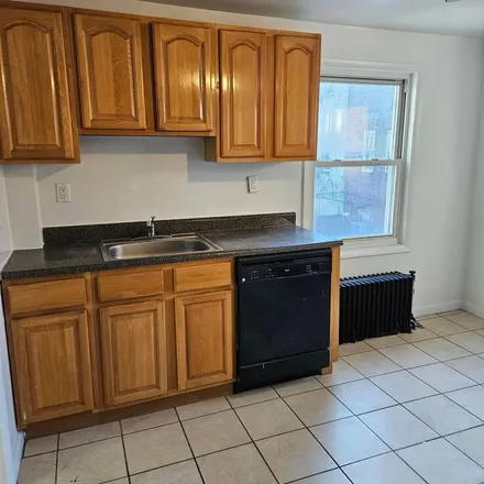 Image 7 - 11 Charles Street, Jersey City, NJ 07307, USA - Apartment for rent
