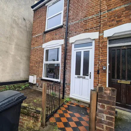 Rent this 2 bed townhouse on Bell Close in Ipswich, IP2 8JB