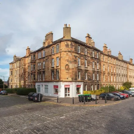 Rent this 3 bed apartment on 8 East London Street in City of Edinburgh, EH7 4BQ