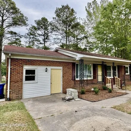 Rent this 3 bed house on 535 Drexel Lane in Winterville, Pitt County