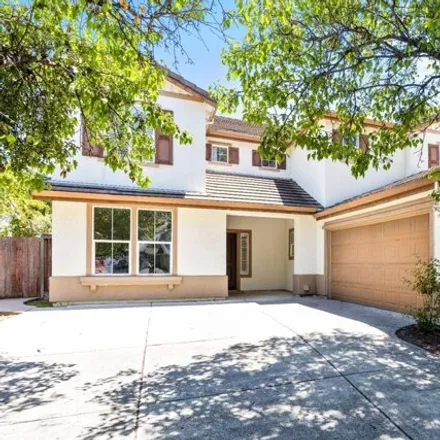 Buy this 5 bed house on 1799 Brisbane Court in Fairfield, CA 94533